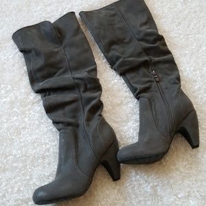 Gray slouched boots